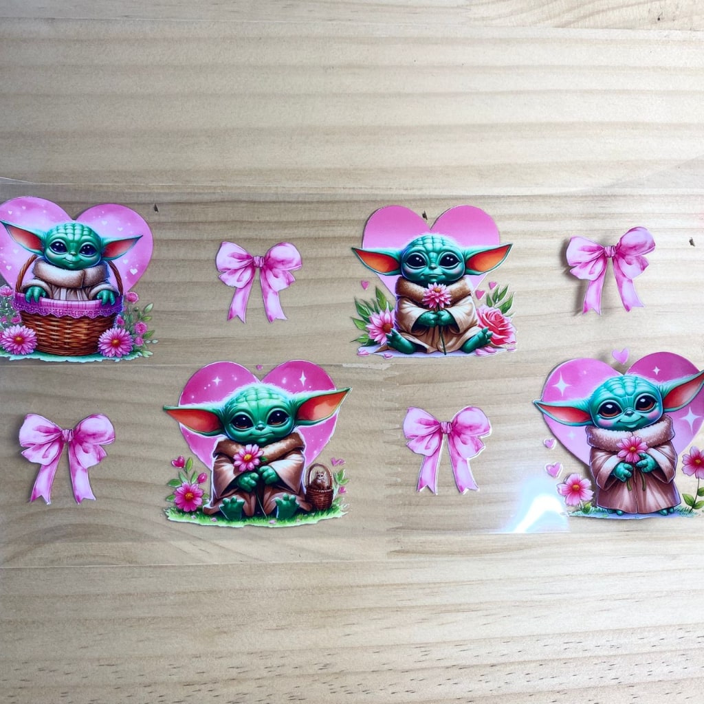 16oz UVDTF Cup Wraps,Baby Yoda ,Heart & Bow